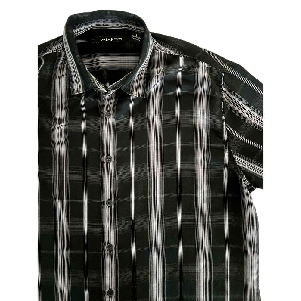 Axist Black Grey Striped Short Sleeve Button Down Shirt Mens Large Soft Shirt